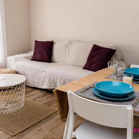 Apartman Algues Apt 8 *